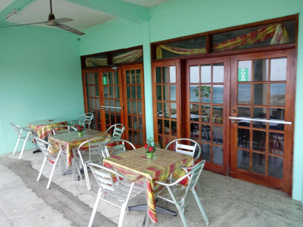 Aanola Villas Castries Exteriör bild